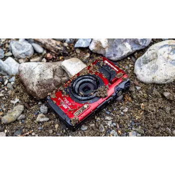 Fotocamera TG-7 rosso