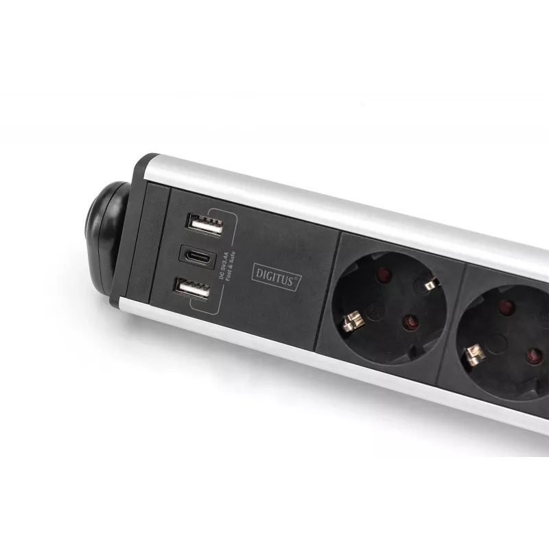 Digitus ciabatta da ufficio 6 prese con 3 porte USB cavo 1,5 m