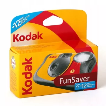 Fotocamera usa e getta Kodak FUN Flash 27+12 pose, ISO 400, 39 pose, flash integrato