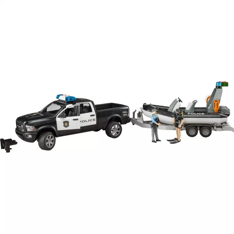 Dodge RAM 2500 pickup della polizia con barca