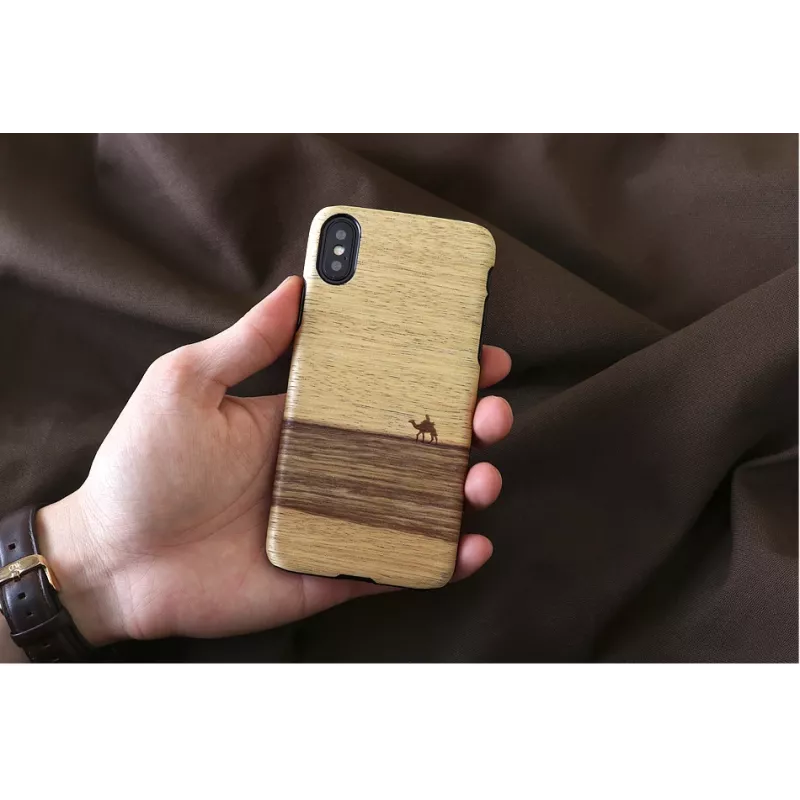 Cover protettiva MAN&WOOD per iPhone X/XS – Terra nero, retro protettivo