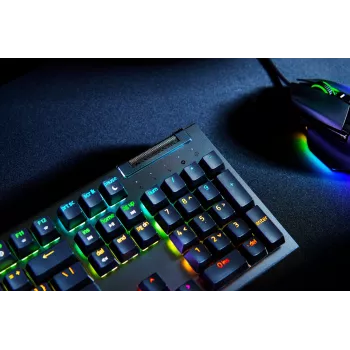 Razer BlackWidow V4 X tastiera gaming cablata, cirillica, switch Yellow, nera