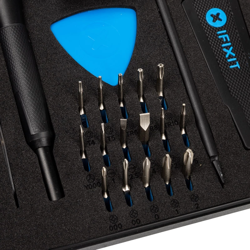 iFixit Essential Electronics Toolkit + tappetino antistatico pieghevole