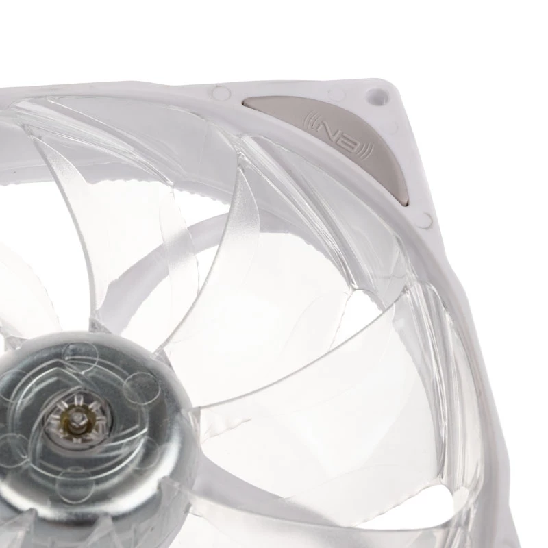 Ventola per case NoiseBlocker NB-eLoop X B14-P ARGB PWM 140mm bianco