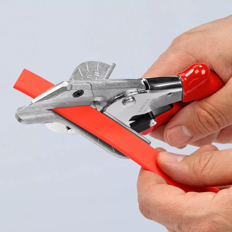 Knipex 94 35 215 Cesoia per tagli d'angolo per profili in plastica e gomma, 215 mm