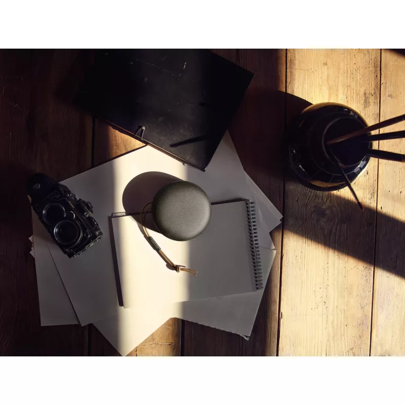 Bang & Olufsen Beosound A1 2nd Gen 1734002 altoparlante, nero