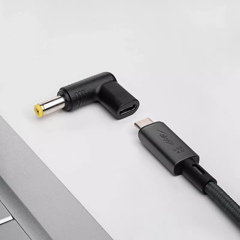 Akyga AK-ND-C01 adattatore di ricarica USB-C a DC 5,5 x 2,5 mm per notebook, 18,5-20 V, 100 W