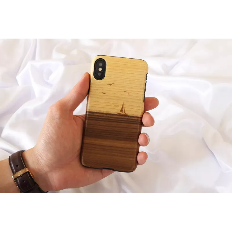 Custodia per smartphone man and wood per iPhone X/XS – modello mare, nero