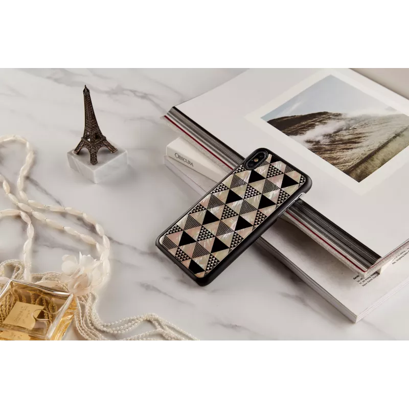 Custodia per smartphone iKins per iPhone XS Max – design piramide nero, guscio rigido protettivo