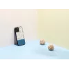 Custodia per cellulare Man and Wood per iPhone 12 / 12 Pro — fiore blu su nero