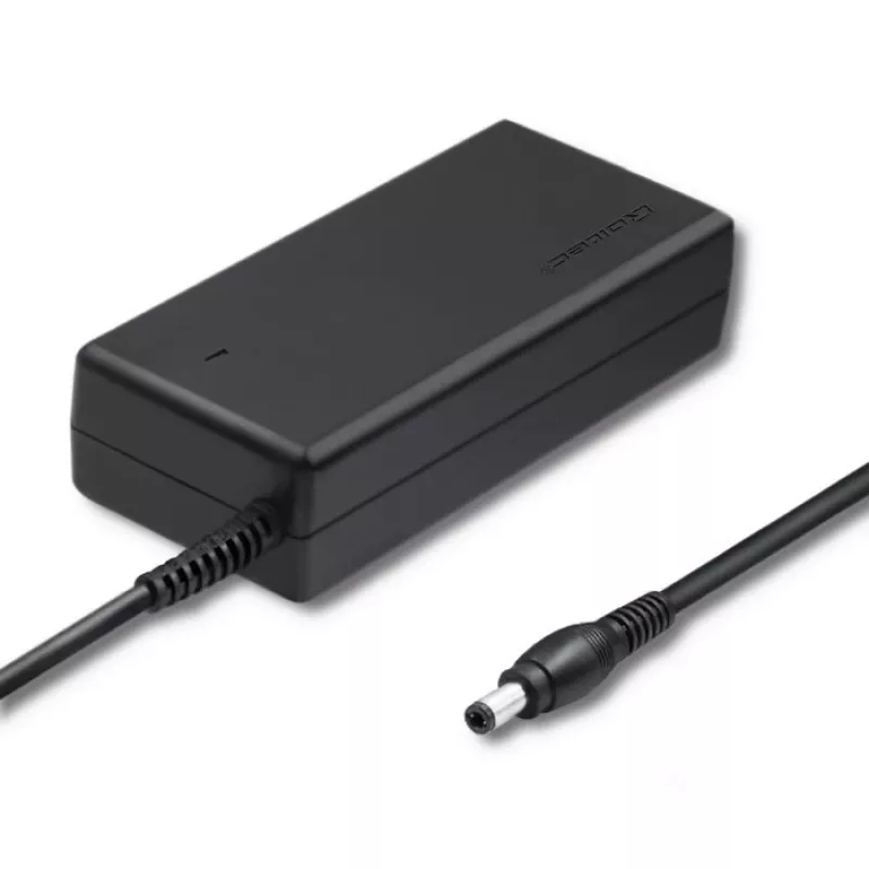 Qoltec 50769 alimentatore desktop 36 W, 12 V, 3 A, 5,5 x 2,1 mm, con cavo di alimentazione