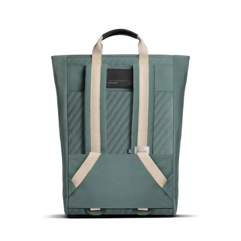 Zaino casual Native Union W.F.A Backpack verde 100% PET riciclato