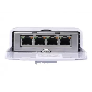 Switch UBIQUITI NanoSwitch Gigabit Ethernet PoE, 4x Gigabit RJ-45, 4x porte PoE, budget 36 W, 24 V DC