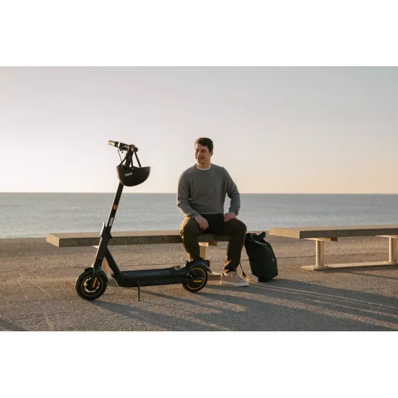 Monopattino classico Ninebot by Segway KickScooter MAX G2 D