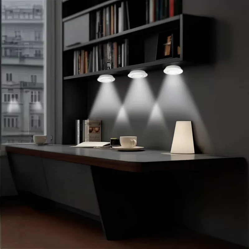 Maclean Energy MCE165 set lampade LED con telecomando, batterie AAA, 6 pz. nel set
