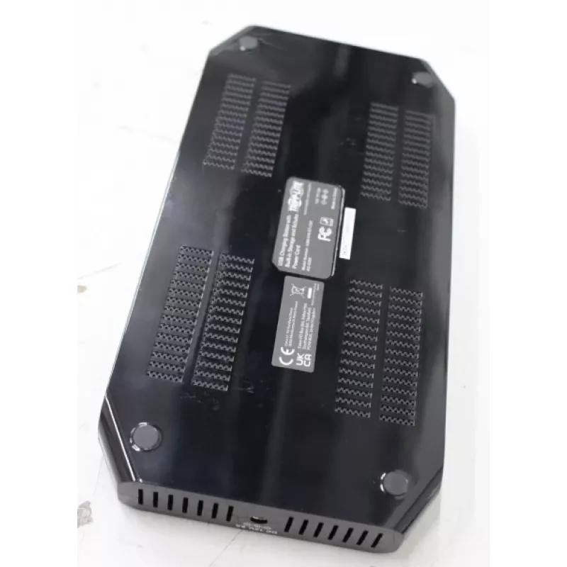Stazione di ricarica USB Tripp Lite U280-010-ST-CEE — 10 porte USB, vano regolabile