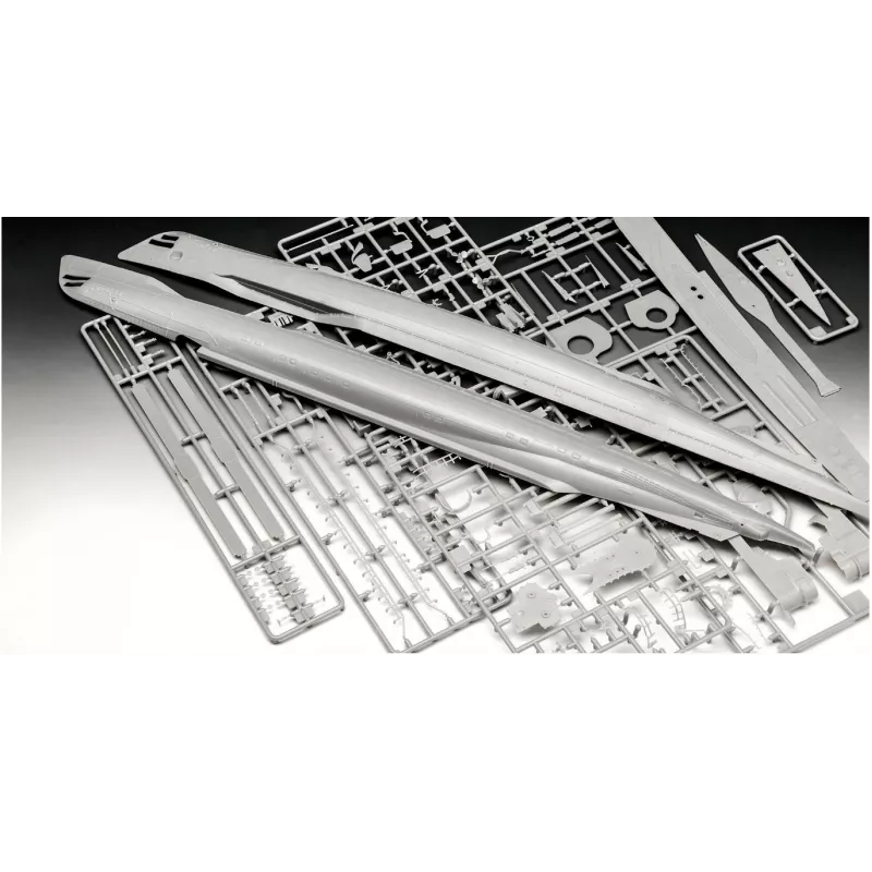 Modello in plastica German Submarine T.IX C/40 1/144