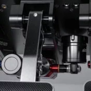 Sistema frenante idraulico Simagic P1000i Inverted S443 — unità freno idraulica per sim racing