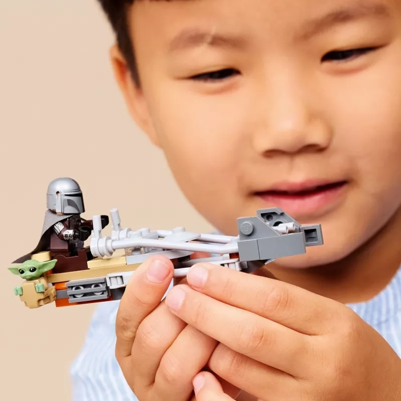 LEGO STAR WARS 75436 Il Mandaloriano e lo speeder bike di Grogu