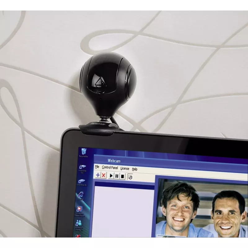 Hama 00053950 Spy Protect HD webcam, 1,3 MP, 1280 x 720, 30 fps, microfono integrato, USB 2.0, nera