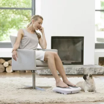 Massaggiatore per piedi e schiena Medisana FM 883 — 2 zone, 2 programmi, funzione calore, AC 220–240 V, bianco