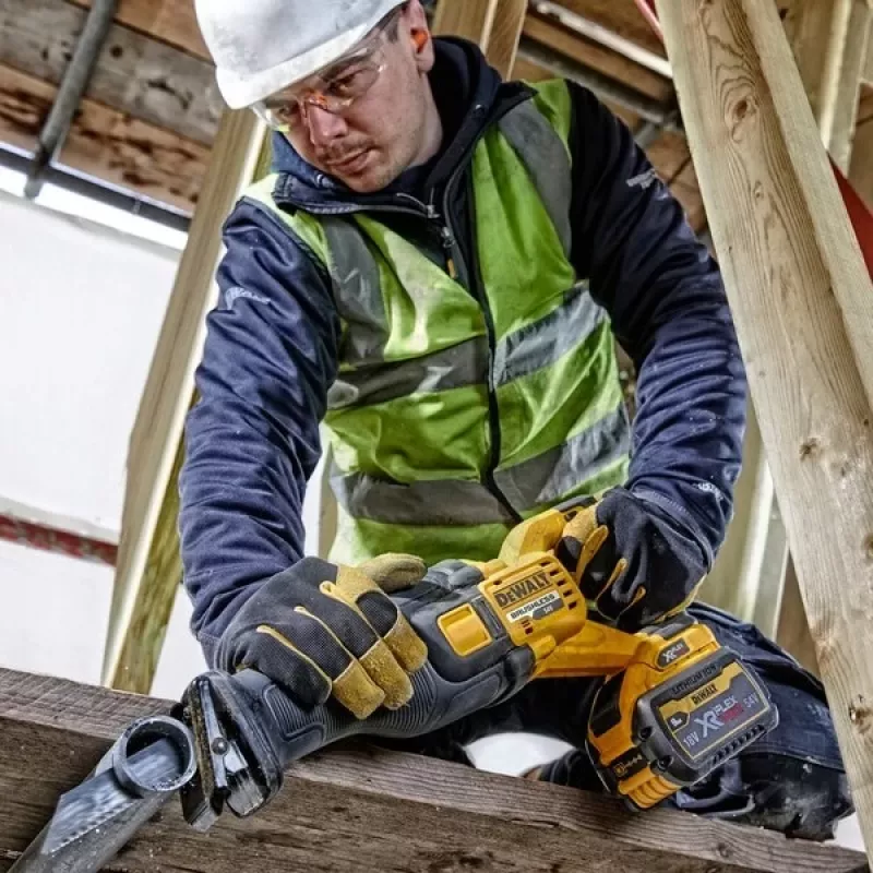 DeWALT DCS389X2-QW sega a sciabola 3000 colpi/min nero, giallo