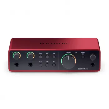 Interfaccia audio Focusrite Scarlett 2i2 4th Gen — 2-in/2-out USB-C, 24-Bit/192 kHz, preamplificatore 69 dB, desktop, nero/rosso