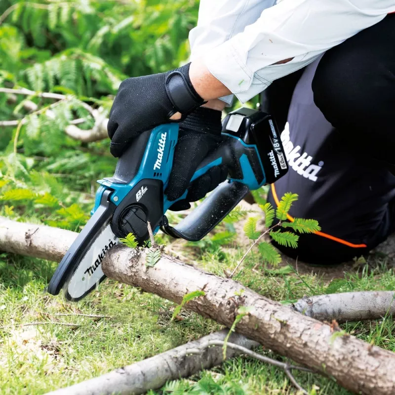 Motosega a catena per potatura MAKITA DUC101Z01 blu, nero