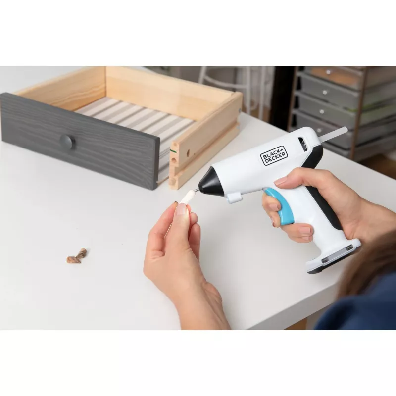 Black+Decker BCGL115-XJ pistola per colla a caldo 3,6 V batteria ricaricabile cavo di ricarica USB-C 1 (BCGL115-XJ)