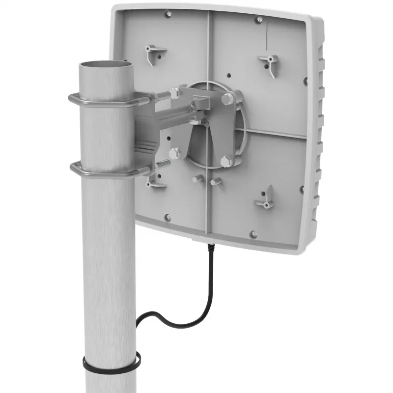 Antenna patch Poynting A-PATCH-0026, connettore femmina Tipo N, guadagno 8,7 dBi
