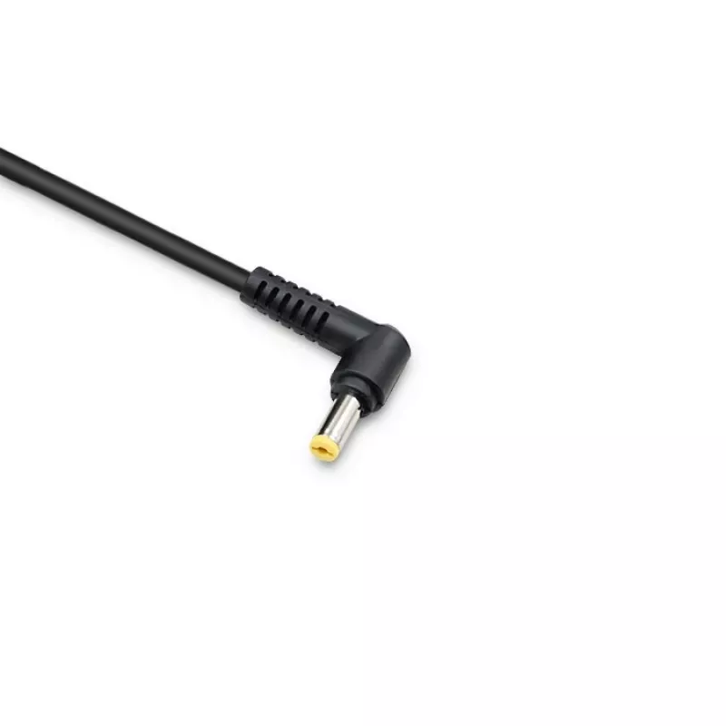 Alimentatore QOLTEC 45W 19V 2,37A con connettore 5,5x1,7 mm