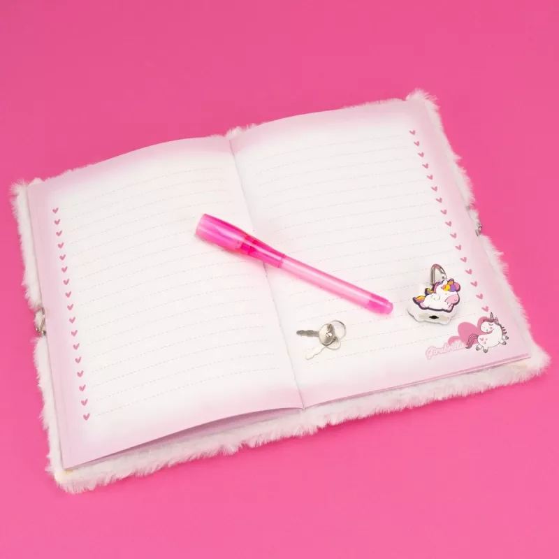 Diario con un unicorno