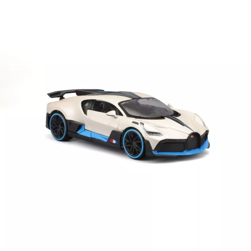 Modello composite Bugatti Divo 1/24 bianco