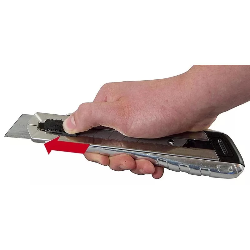 Taglierino a lama segmentabile Stanley FATMAX PRO 25mm