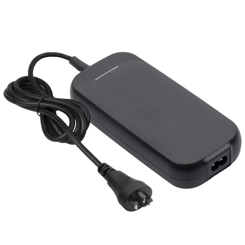 Akyga AK-EV-24 Caricabatterie 42V/2A 84W Bosch 1,2m