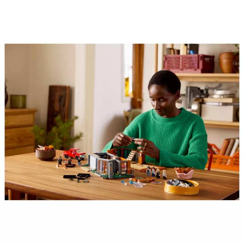 LEGO Ideas 21354 Twilight Cullen House
