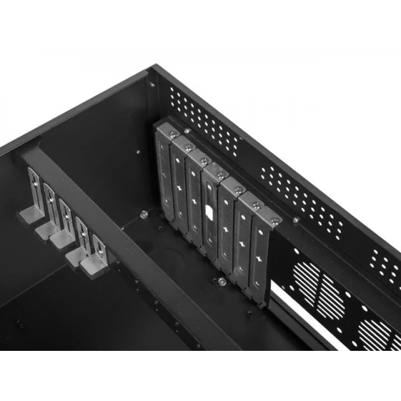 Lanberg SC01-4504-08B chassis rack modulare per server (4U)