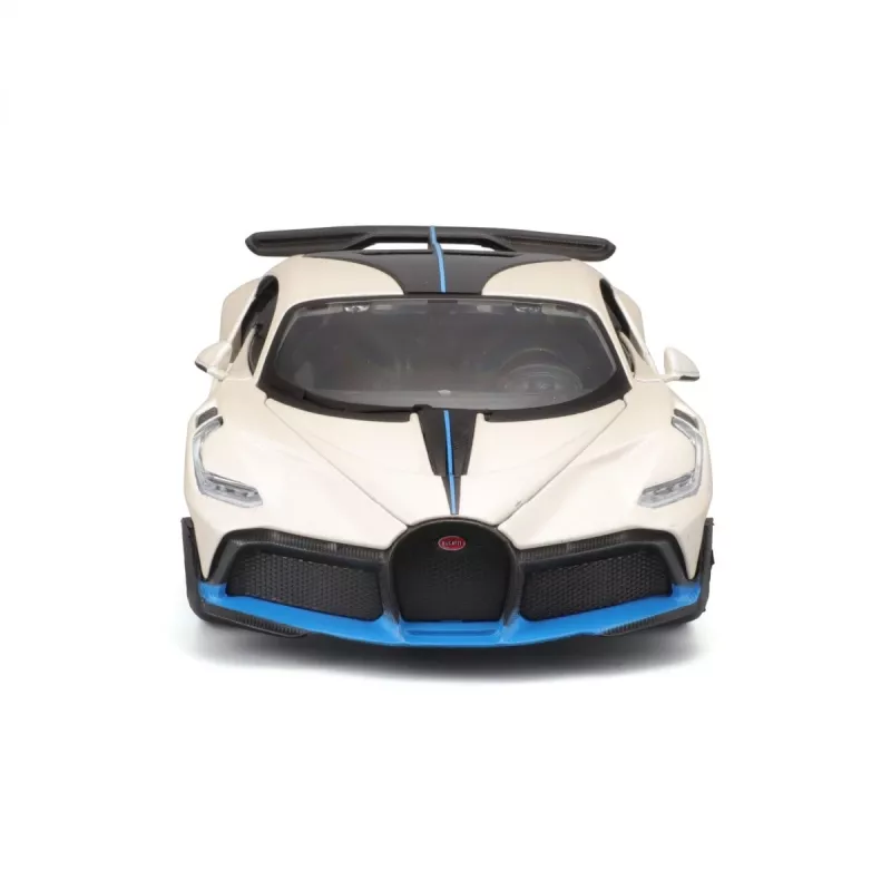 Modello composite Bugatti Divo 1/24 bianco