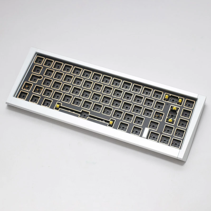 Ducky Outlaw 65 tastiera universale USB argento meccanica RGB LED