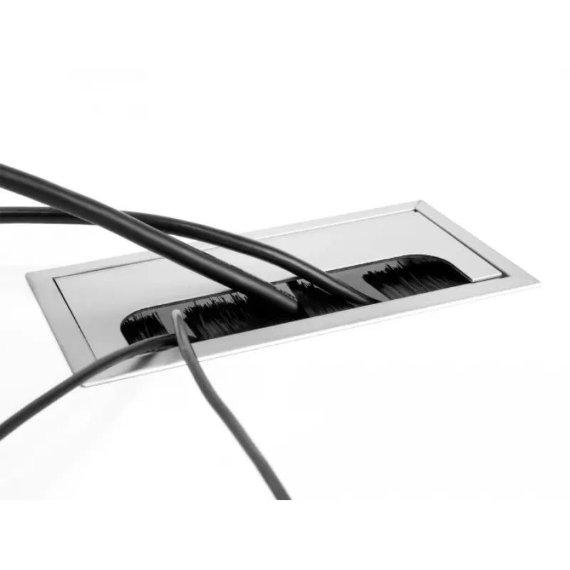Passacavo DeLOCK per montaggio a tavolo con spazzola 80x80x28 mm argento