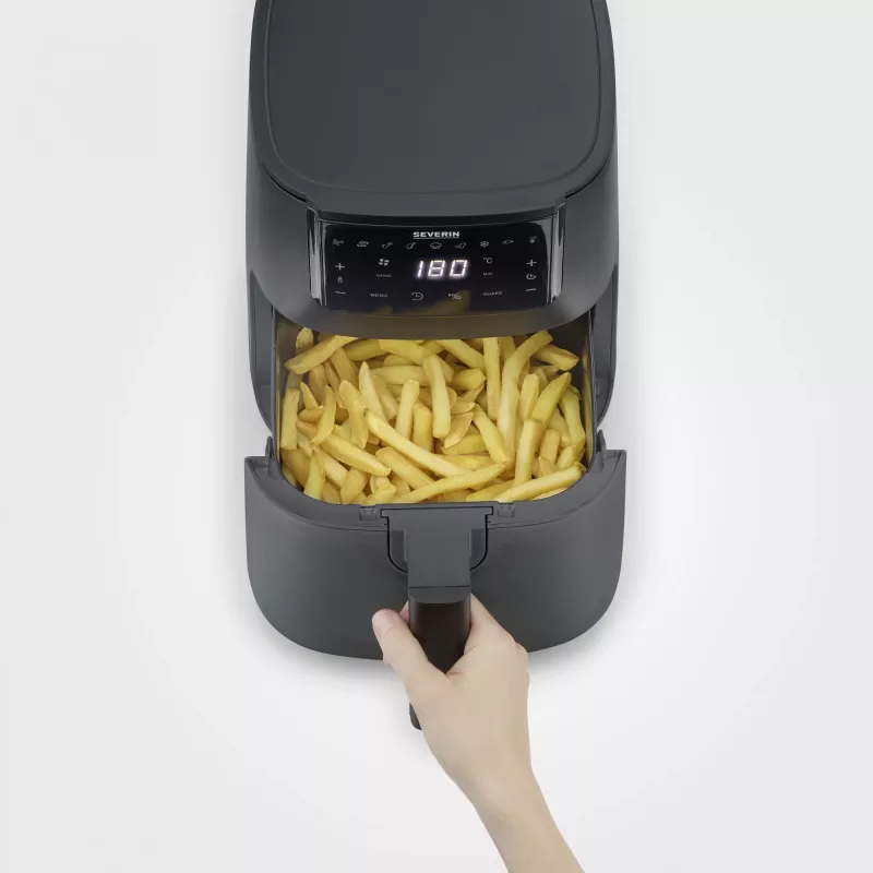 Friggitrice ad aria calda SEVERIN FR 2461 — capacità 4 L, nero