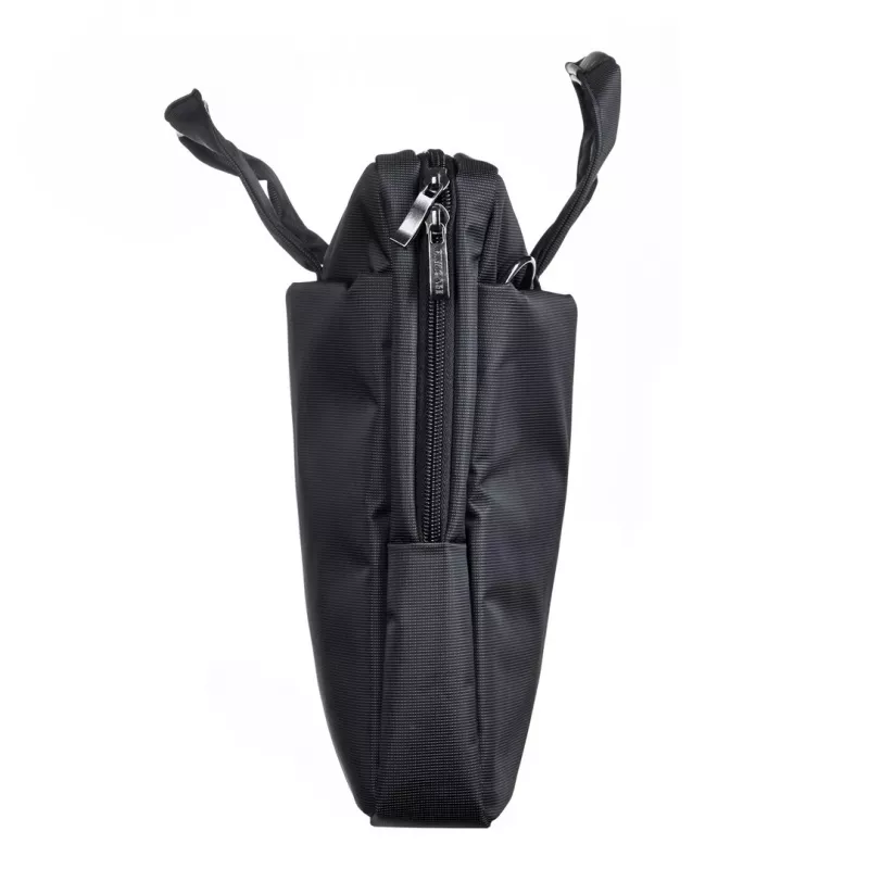 Borsa a tracolla Rivacase 8231 39,6 cm (15,6 pollici) nero
