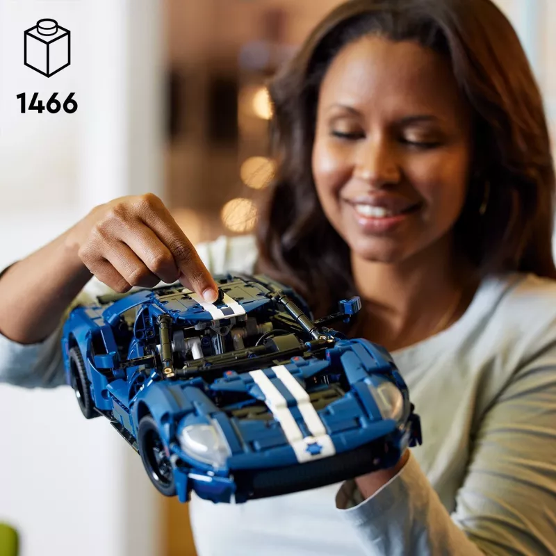 LEGO 42154 Technic 2022 Ford GT kit modello da costruire per adulti