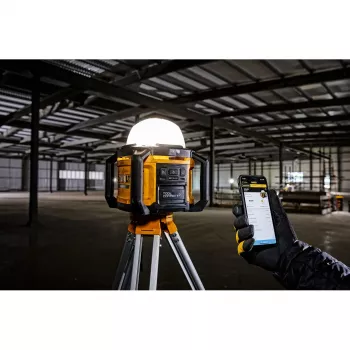 Faro da lavoro a batteria DeWalt