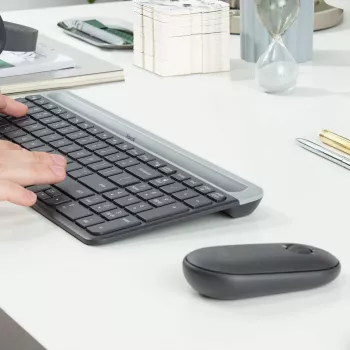 Set tastiera e mouse Logitech MK470 slim combo
