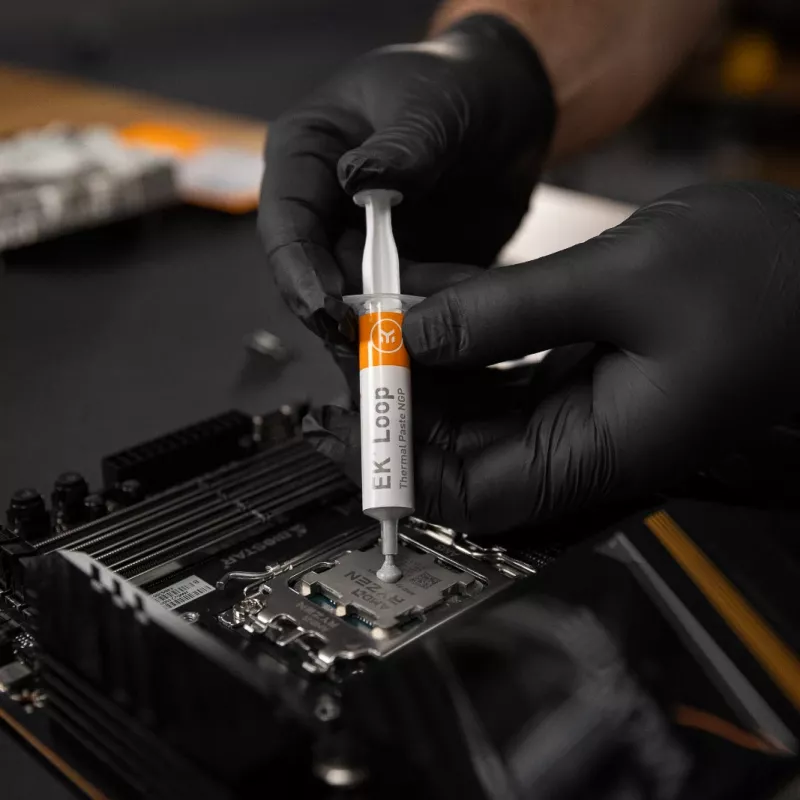 Pasta termica ek water blocks EK-Loop NGP 5 g — pasta termica per CPU e GPU