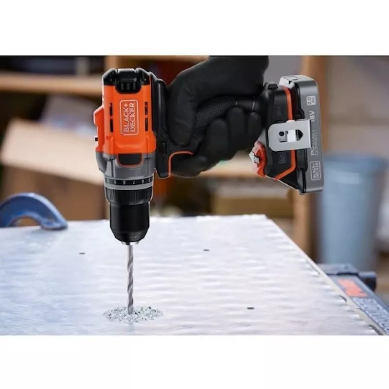 Avvitatore a batteria Black & Decker BCD382XN 18V — trapano compatto 18 V (senza batteria)