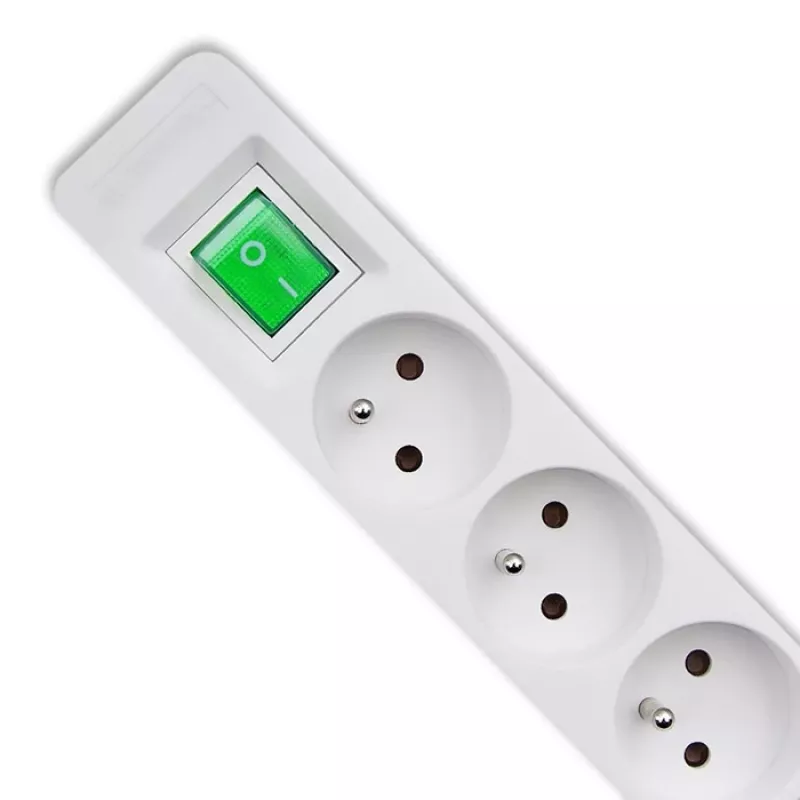 Qoltec 50290 ciabatta elettrica 1,8 m 5 prese AC per interni bianco