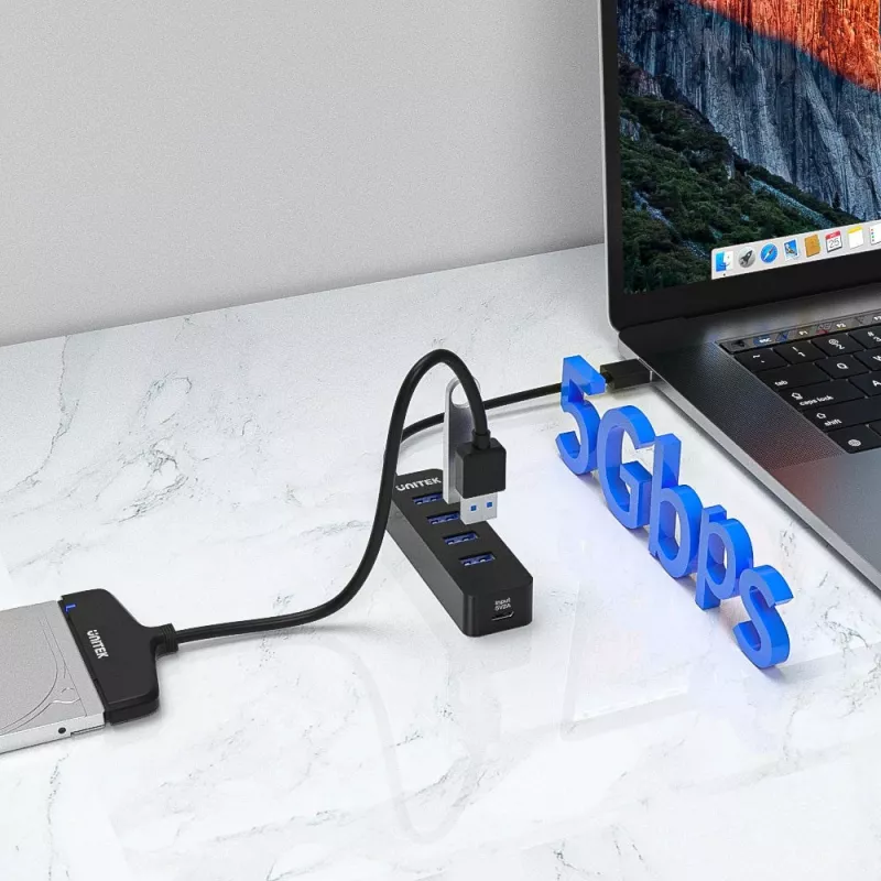 UNITEK uHUB Q4 USB 3.2 Gen 1 (3.1 Gen 1) Type-A 5000 Mbit/s nero