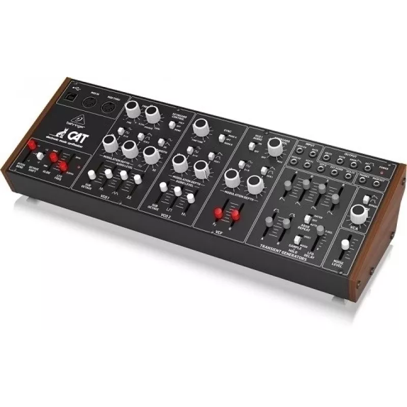 Behringer CAT sintetizzatore analogico